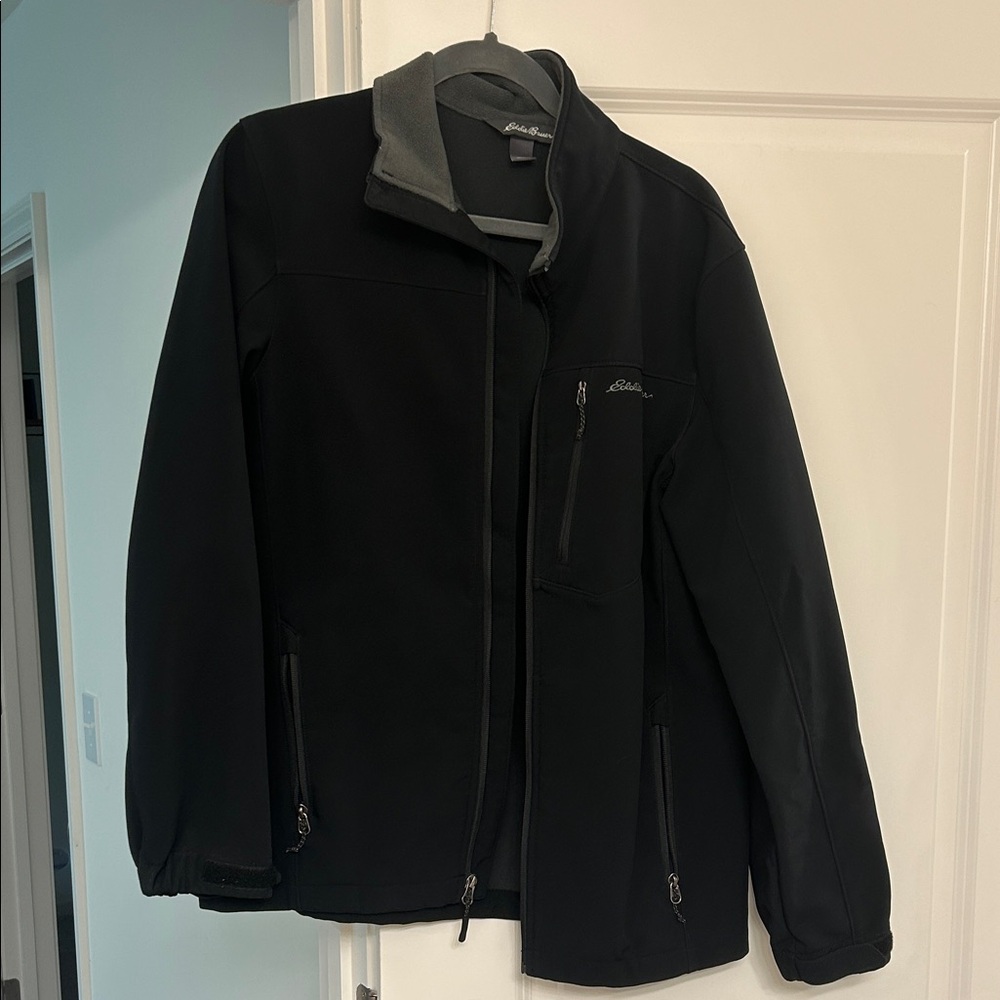 Eddie Bauer Men's Black and Gray Performance Jacket